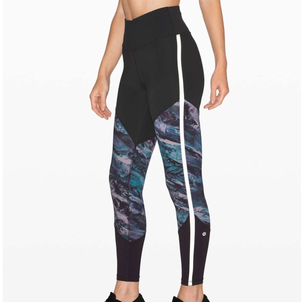 Lululemon Run to Reset Tight 25" Black/Frozen Island Multi 4